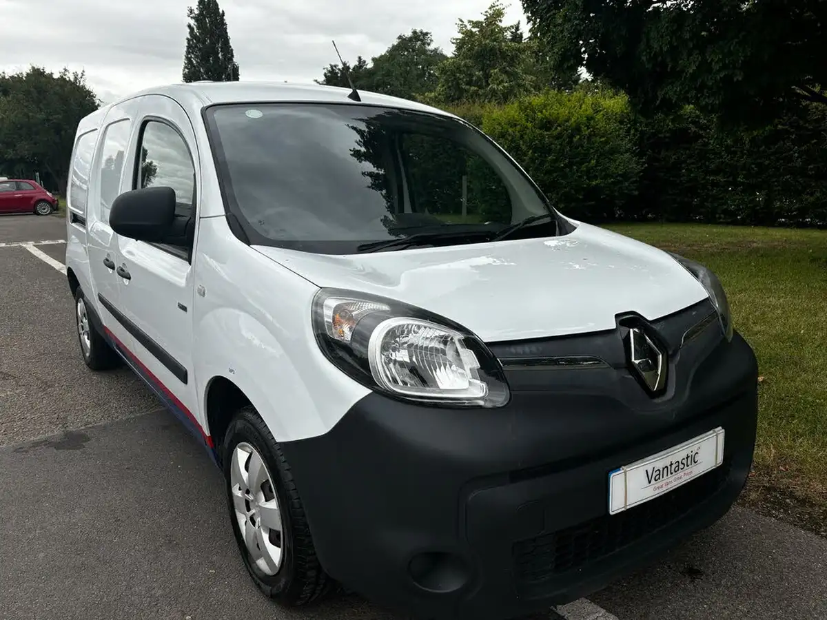 2018-renault-kangoo-maxi-e-maxi-ze33-panel-big-14