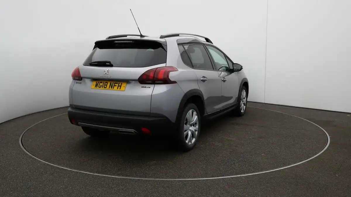 2018-peugeot-2008-suv-12-puretech-gt-line-110bhp-eat6-big-49