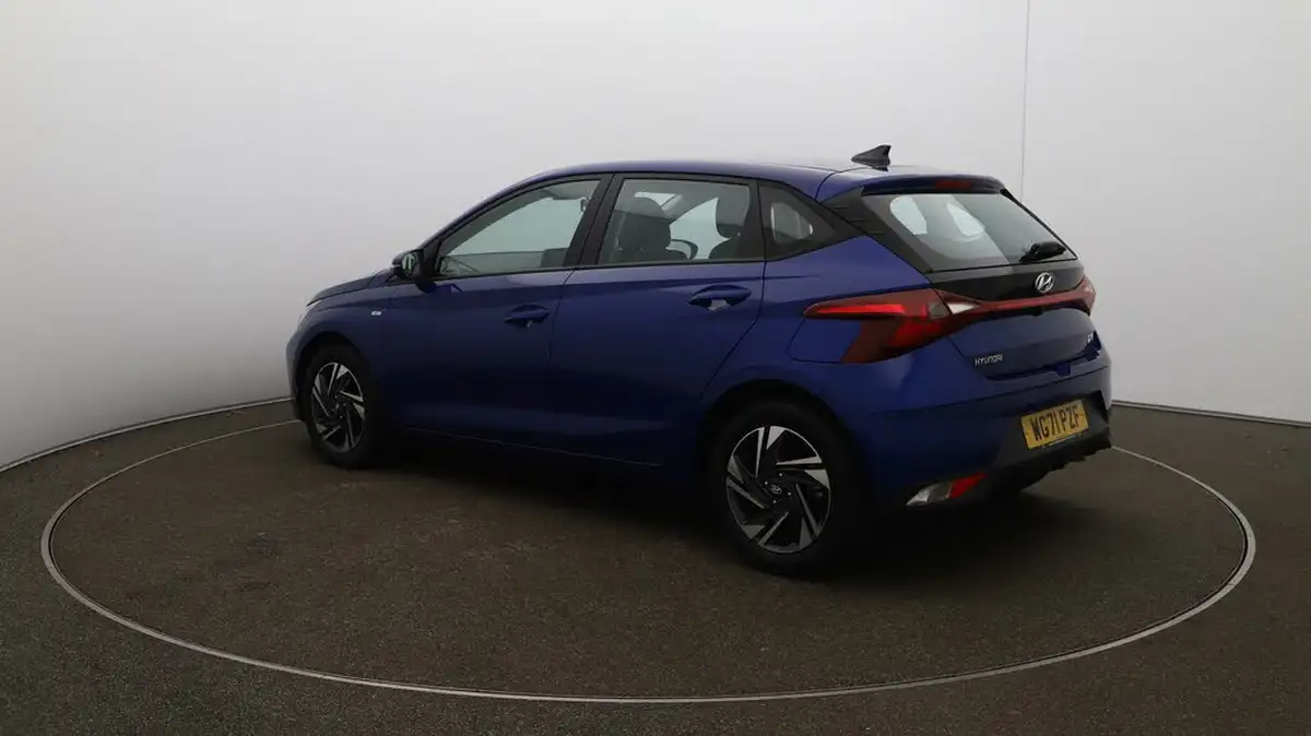 2022-hyundai-i20-10-t-gdi-se-connect-dct-big-5
