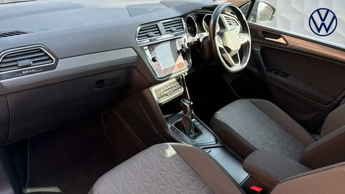 2020-volkswagen-tiguan-15-tsi-life-150ps-dsg-big-1