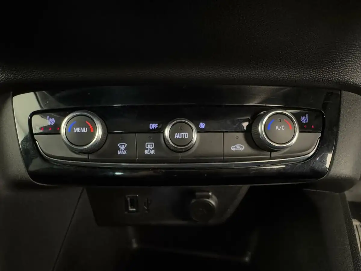 2021-vauxhall-corsa-12-turbo-elite-nav-premium-big-27