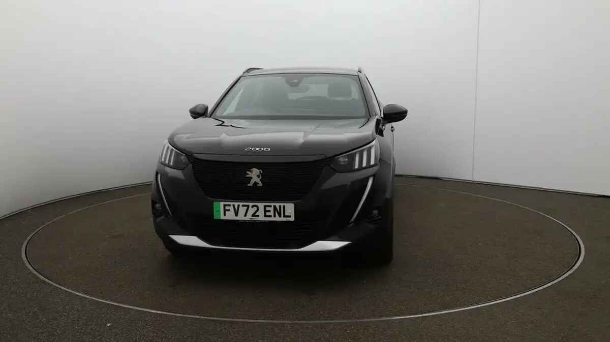 2022-peugeot-2008-suv-e-gt-premium-big-39