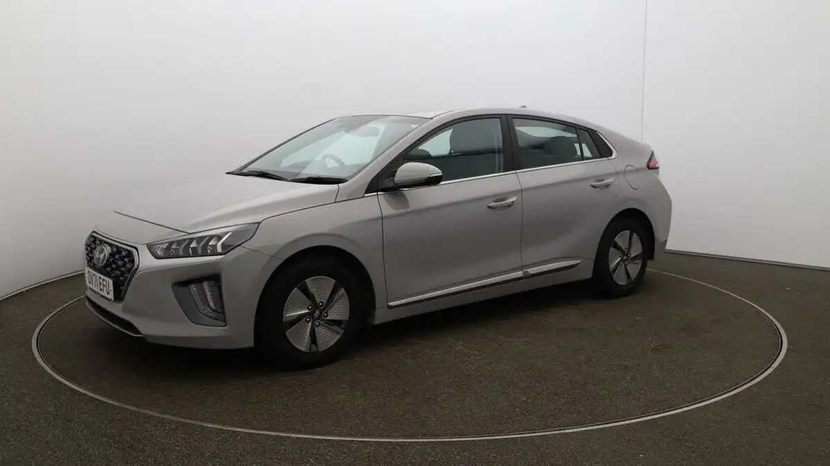 2021-hyundai-ioniq-16-gdi-premium-hybrid-big-61