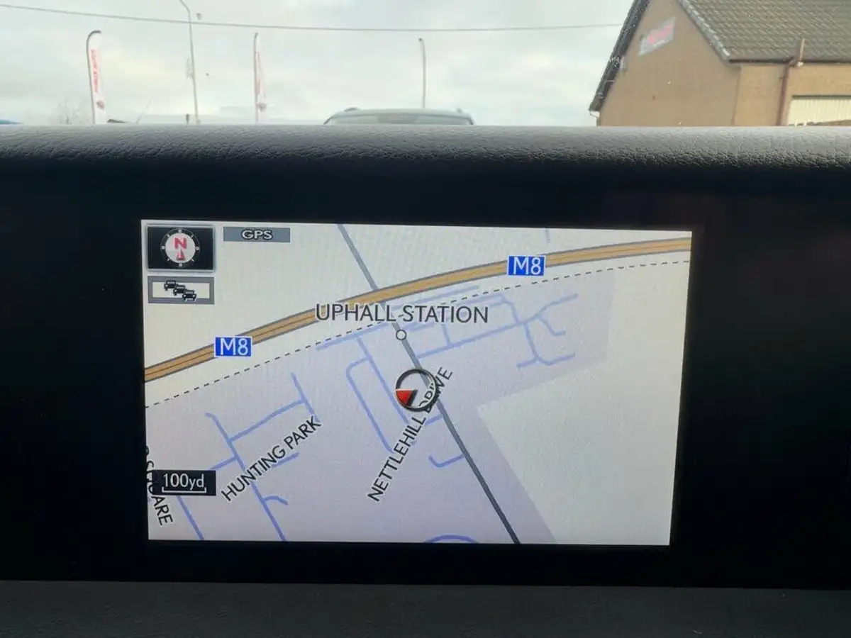 2018-lexus-is-300h-25-advance-lexus-navigation-big-20