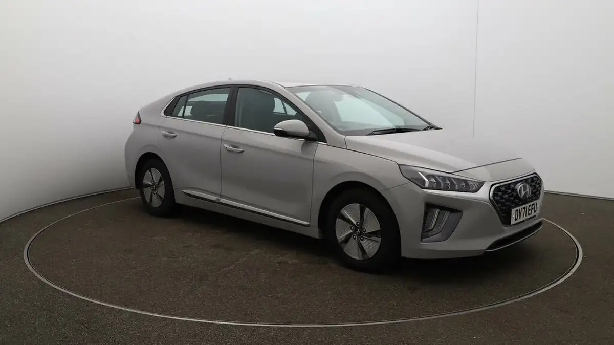 2021-hyundai-ioniq-16-gdi-premium-hybrid-big-37