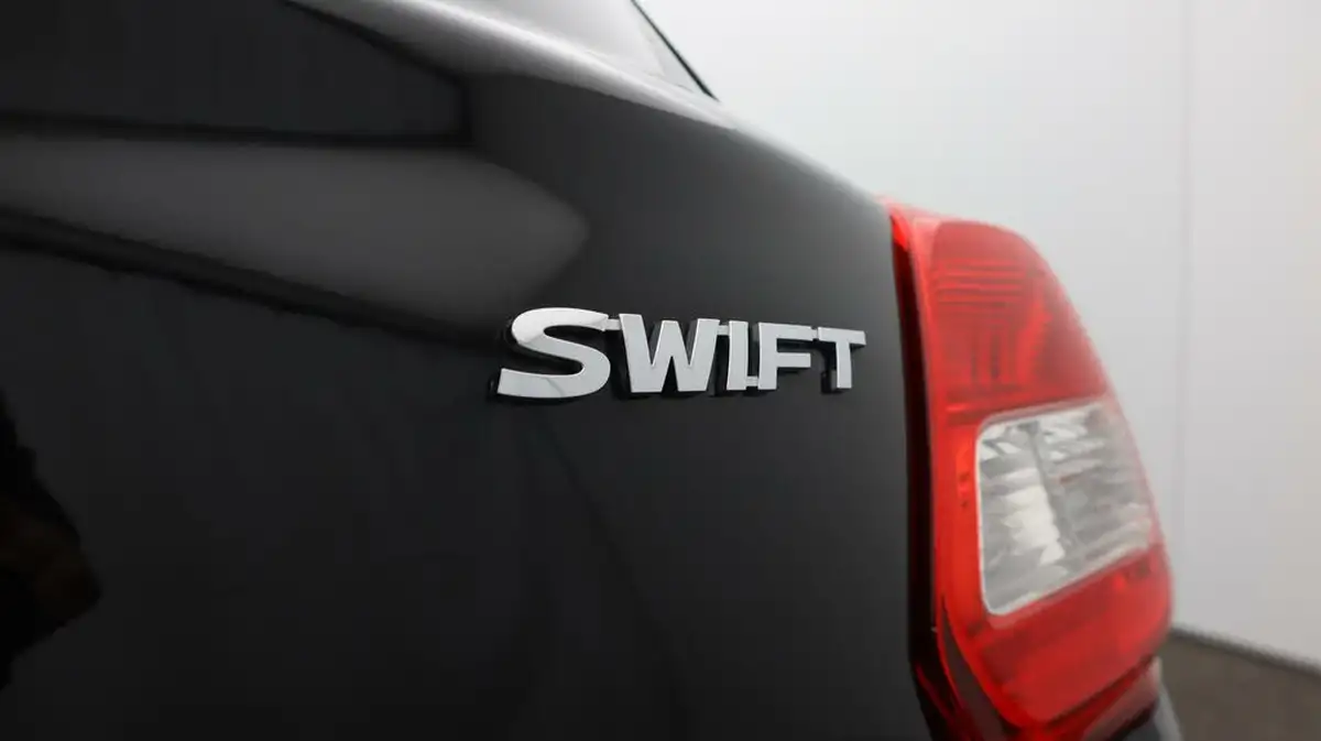 2020-suzuki-swift-12-dualjet-sz-t-90ps-1242cc-big-23