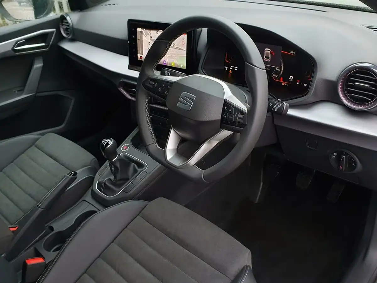 2024-seat-ibiza-10-tsi-xcellence-115ps-big-11