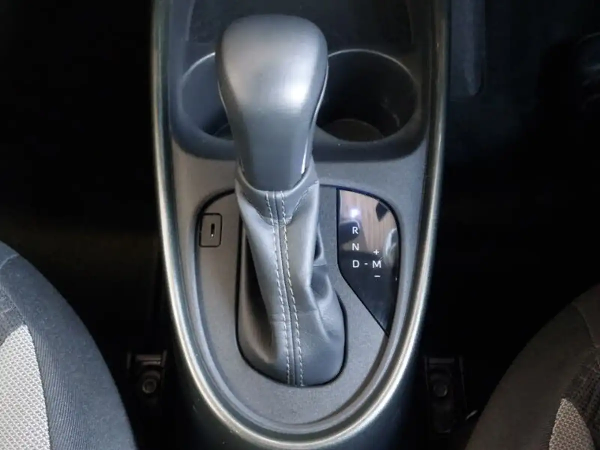 2022-toyota-aygo-x-10-vvt-i-edge-cvt-big-14