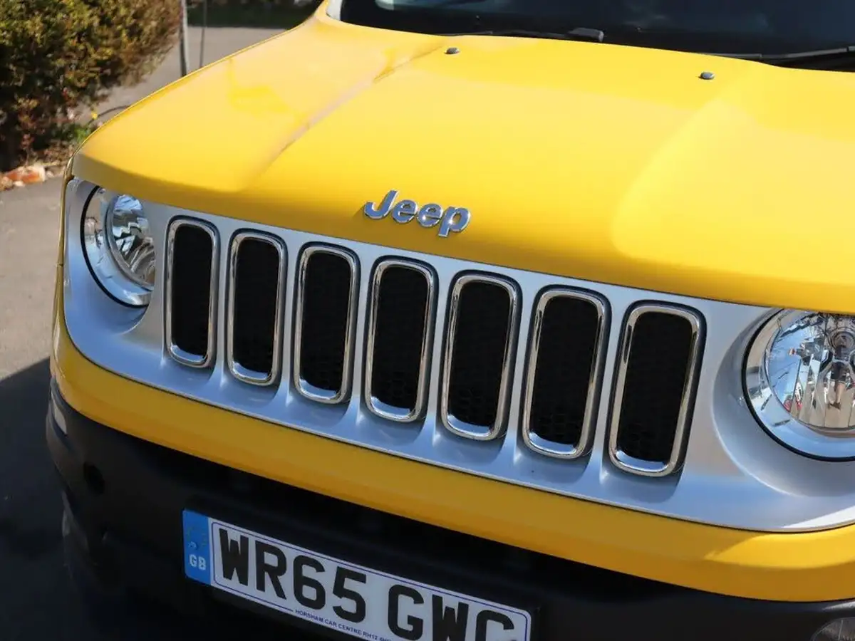 2015-jeep-renegade-20td-limited-auto-big-14