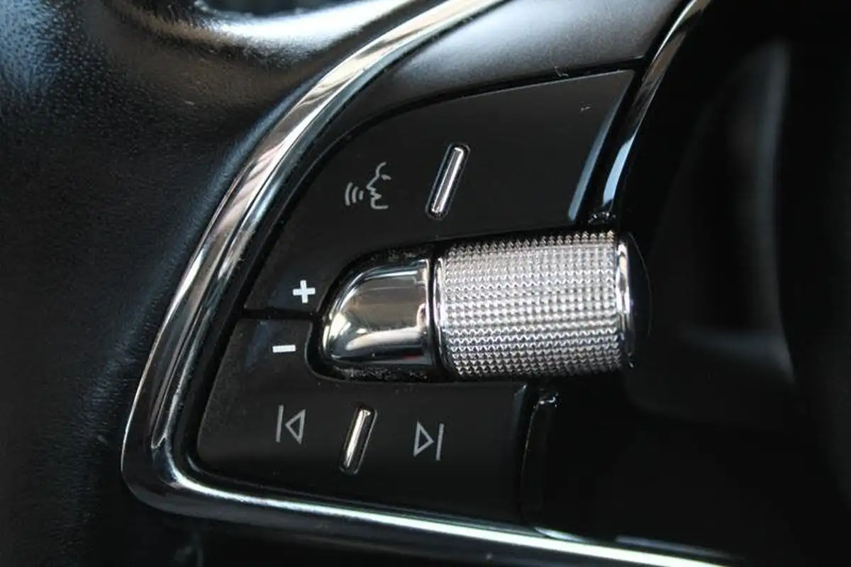 2021-skoda-scala-10-tsi-se-109ps-dsg-big-21