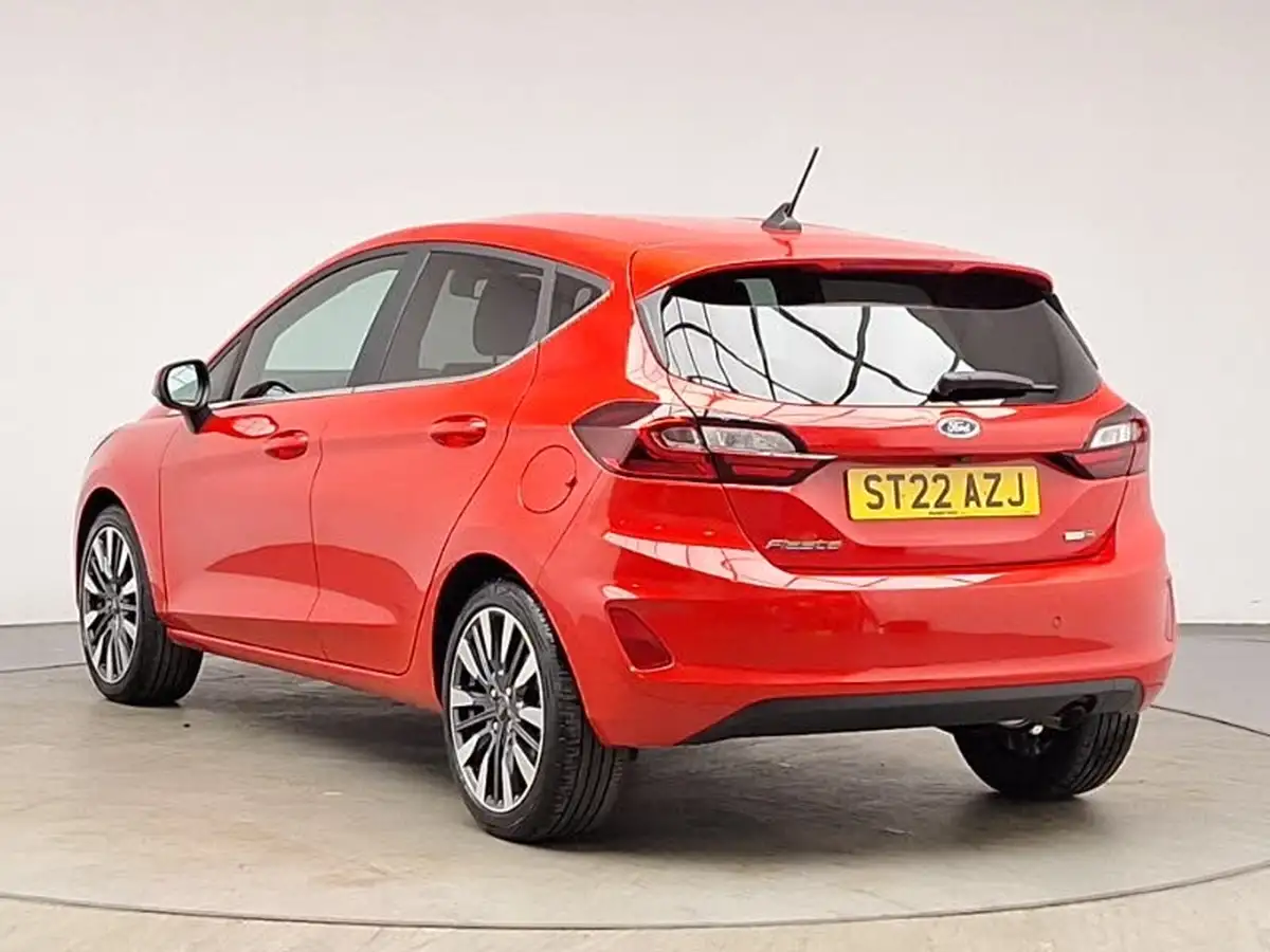 2022-ford-fiesta-10t-titanium-vignale-125ps-hybrid-mhev-powershift-big-1