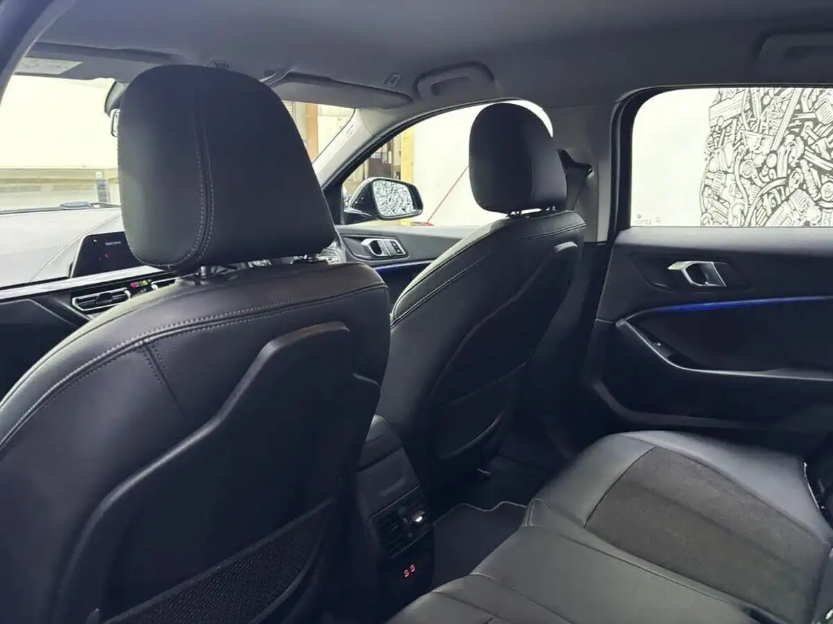 2020-bmw-1-series-15td-116d-sport-dct-big-23