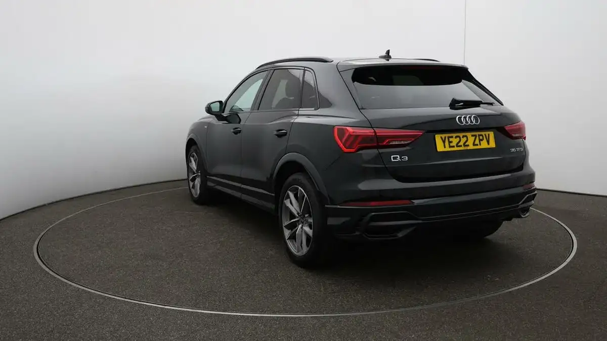 2022-audi-q3-15-35-tfsi-black-edition-codcomfort-sound-pack-sportback-big-60