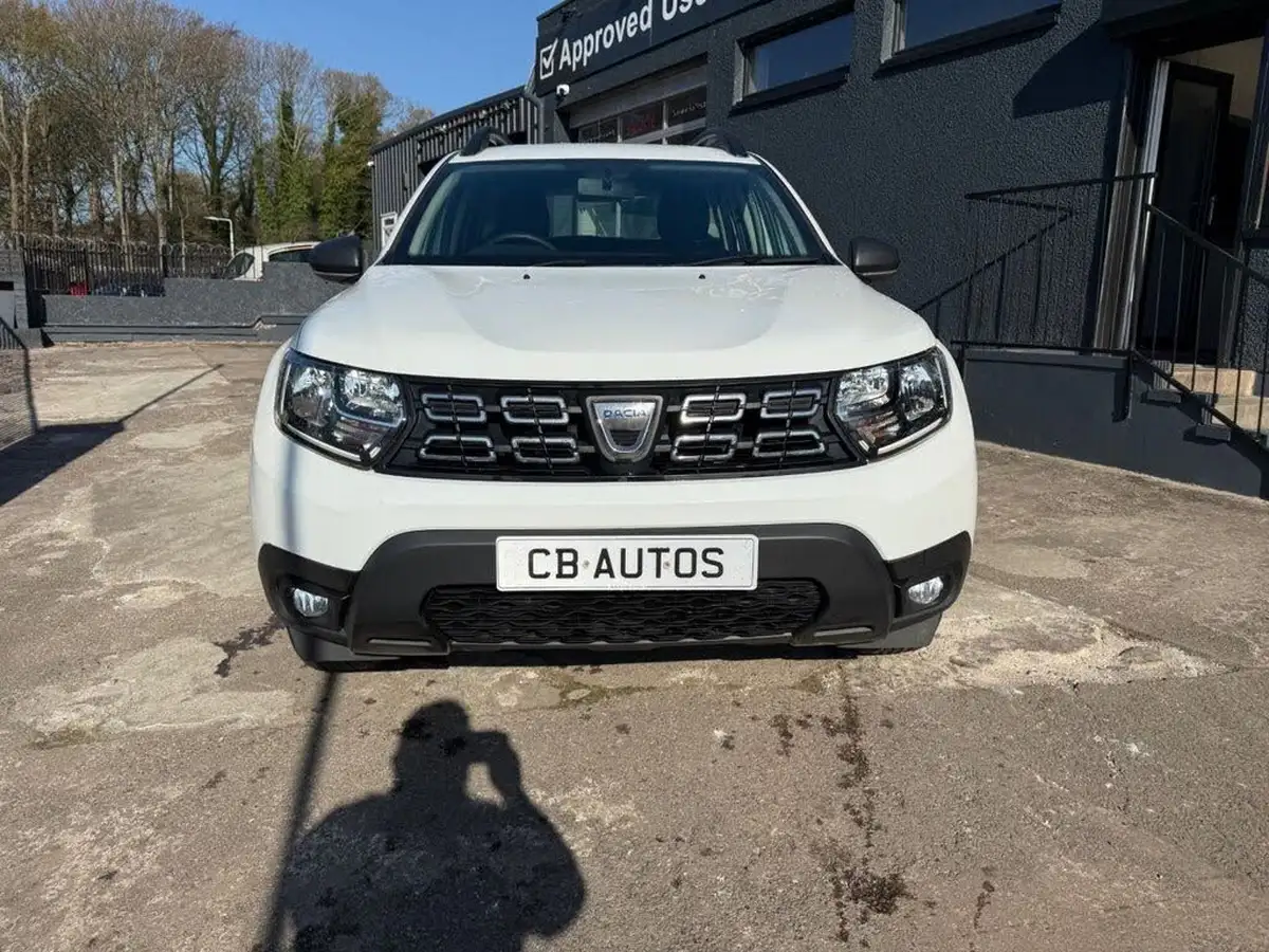 2020-dacia-duster-10-tce-essential-100bhp-ss-big-6