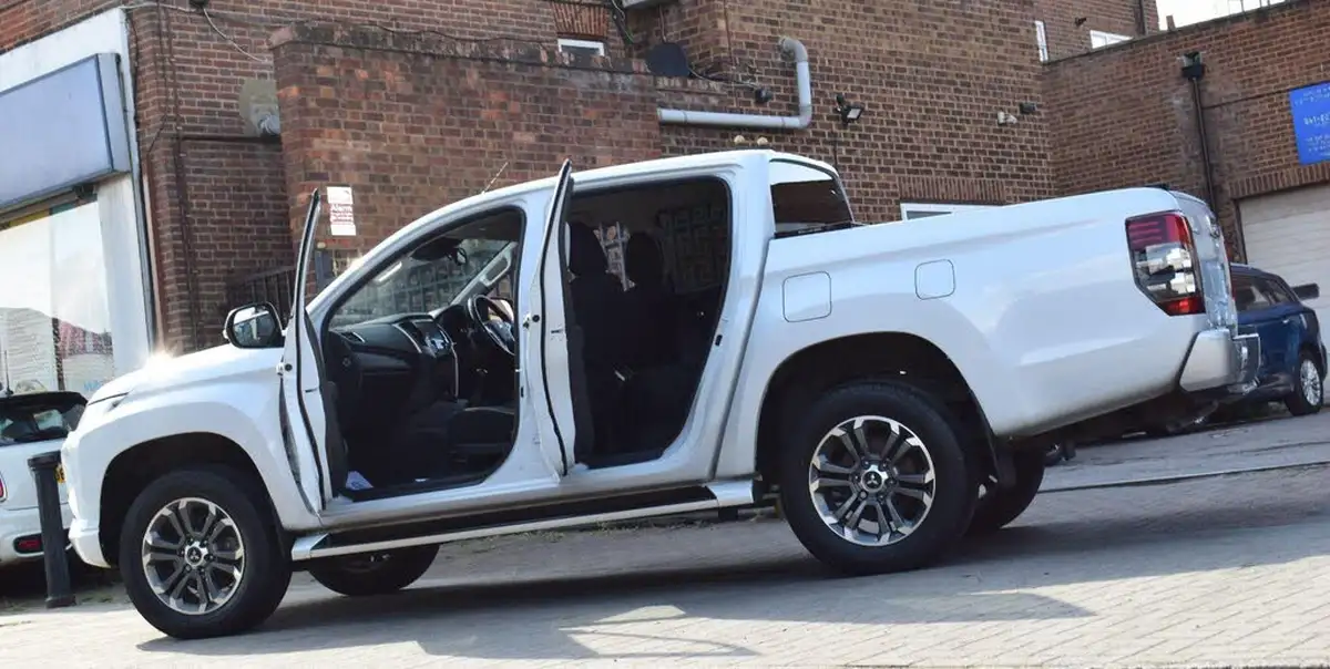 2021-mitsubishi-l200-22di-d-warrior-big-35