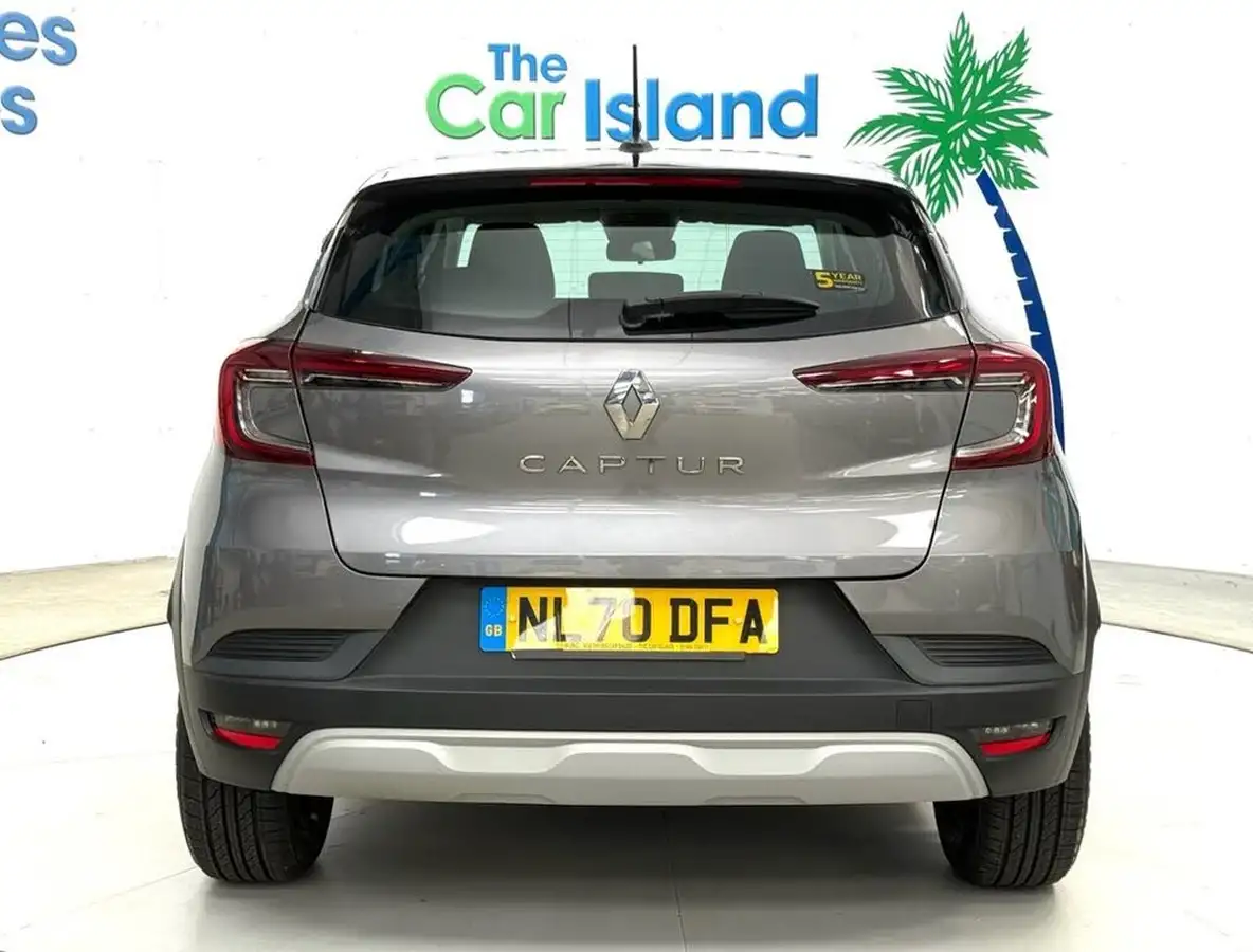 2020-renault-captur-10-tce-play-100bhp-big-7