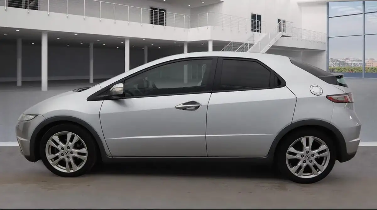 2009-honda-civic-22td-es-gt-big-2