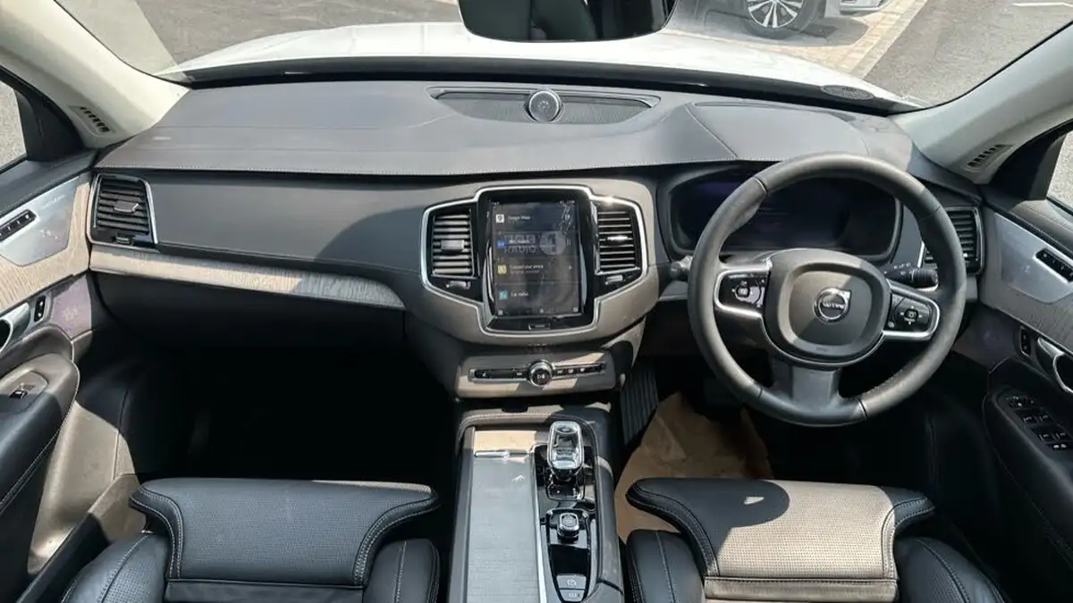 2024-volvo-xc90-20-t8-ultra-dark-big-4