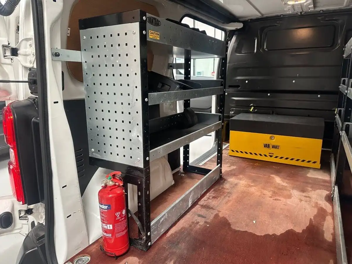 2019-peugeot-expert-20-bluehdi-professional-standard-1400-20-bluehdi-eu6dt-crew-big-18