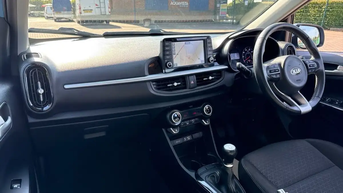 2017-kia-picanto-125-3-big-2