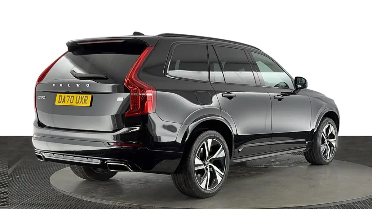 2020-volvo-xc90-20-t8-r-design-plug-in-hybrid-big-3