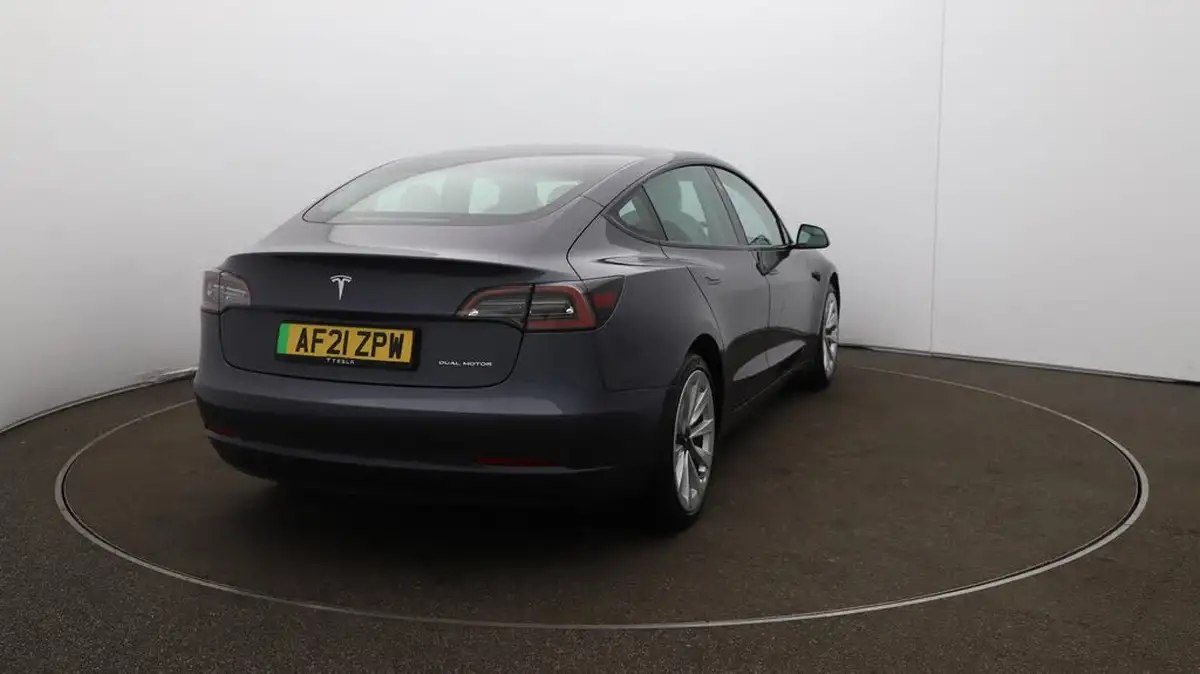 2021-tesla-model-3-e-long-range-4x4-big-47