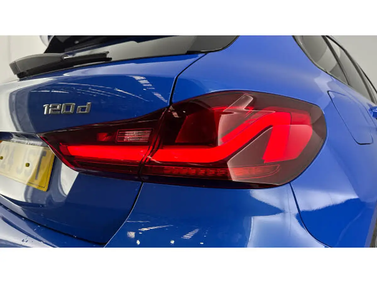 2024-bmw-1-series-20td-120d-m-sport-lcp-big-25