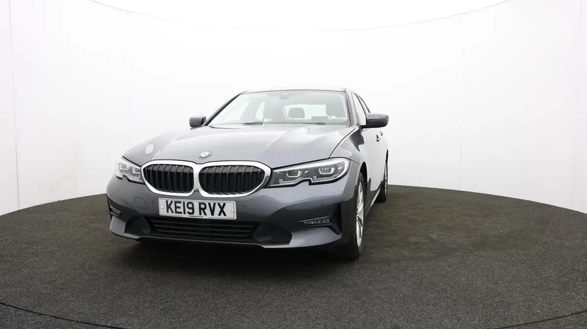 2019-bmw-3-series-20td-320d-se-190bhp-saloon-4d-big-50
