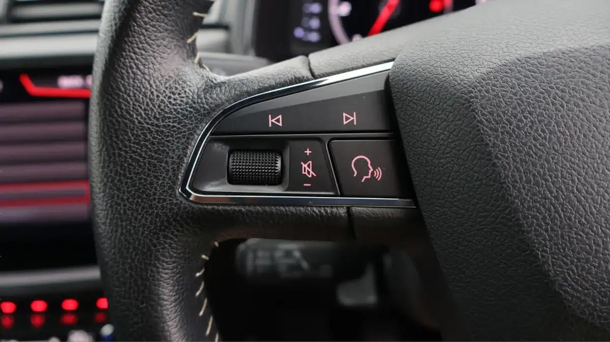 2019-seat-arona-16tdi-xcellence-lux-115ps-ss-big-23