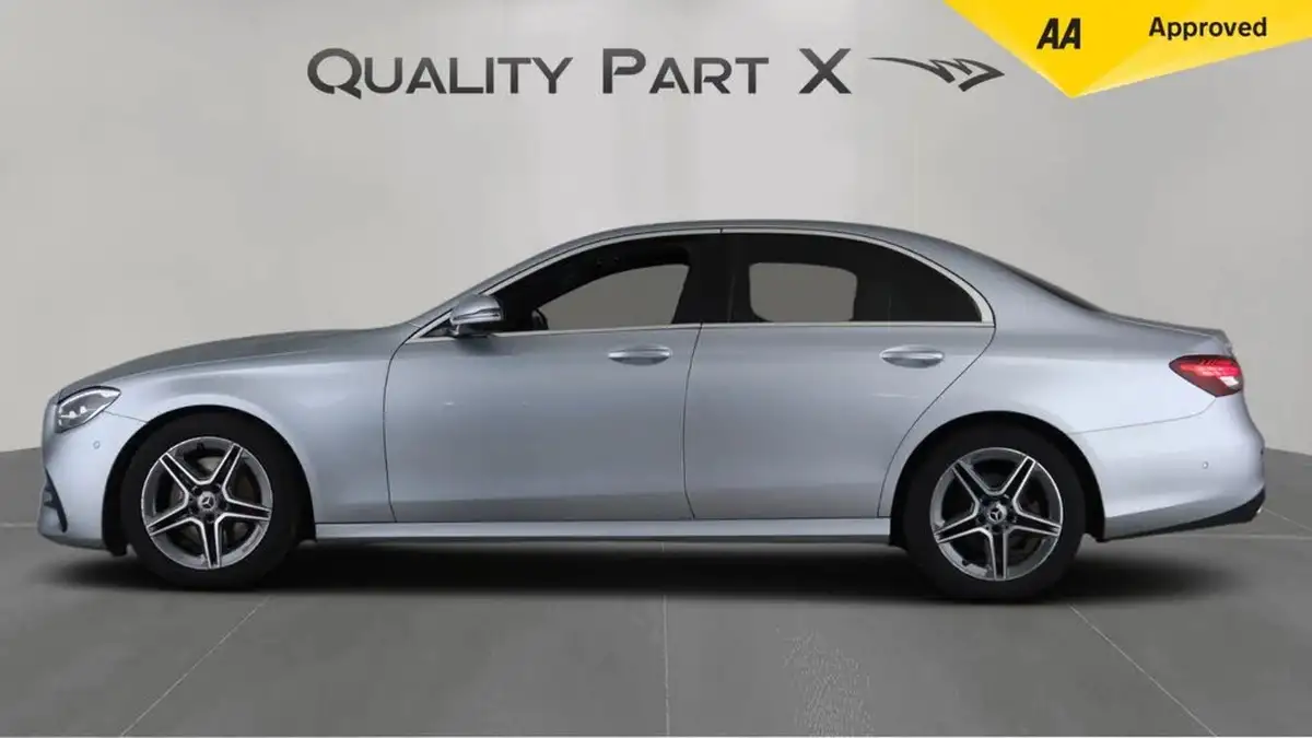 2022-mercedes-benz-e-class-20-e200-amg-line-211ps-saloon-4d-big-3