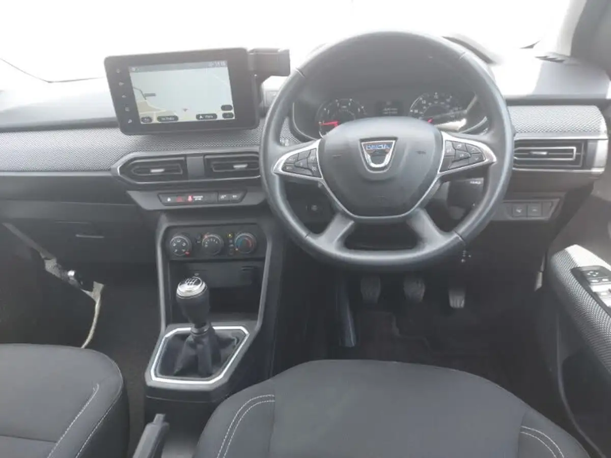 2021-dacia-sandero-10-tce-comfort-90bhp-big-6