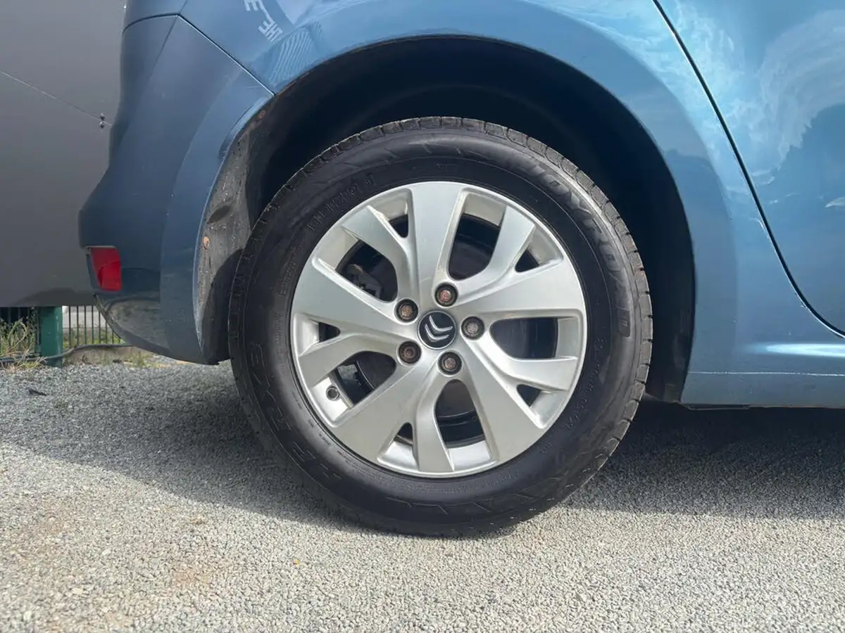 2016-citroen-c4-picasso-16bluehdi-vtr-120ps-big-69