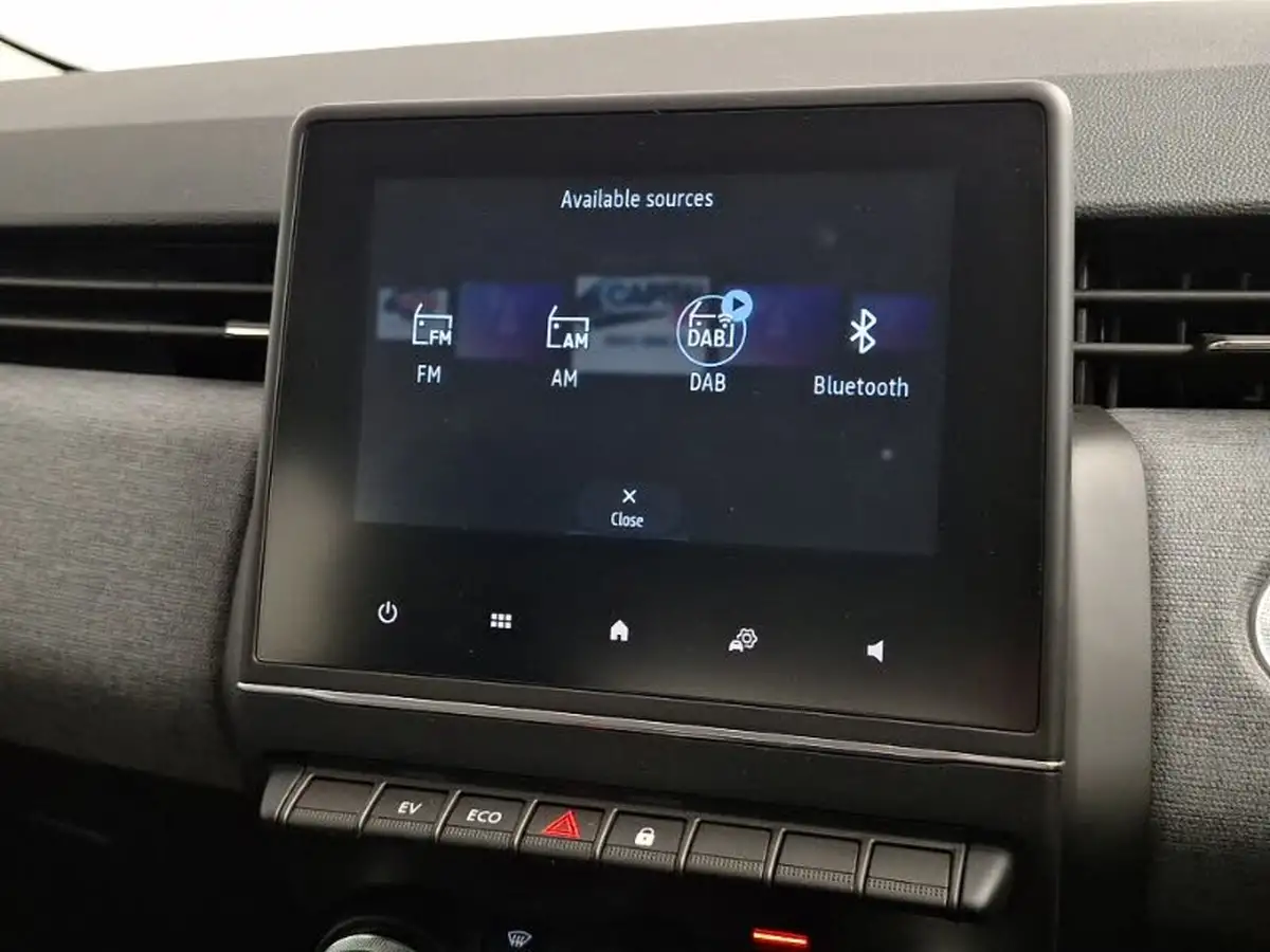 2024-renault-clio-16-evolution-big-16