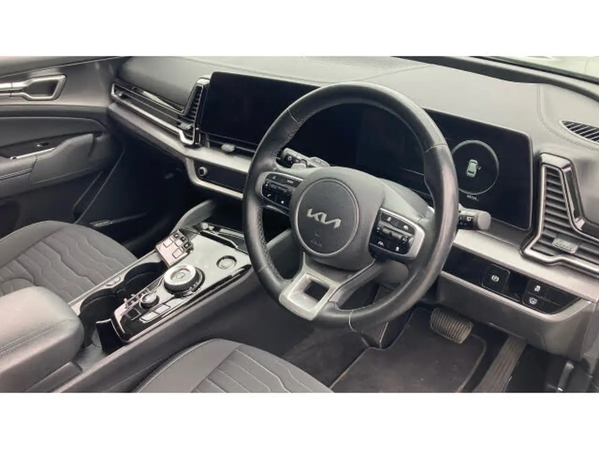 2022-kia-sportage-16-t-gdi-4-226bhp-hev-auto-big-10