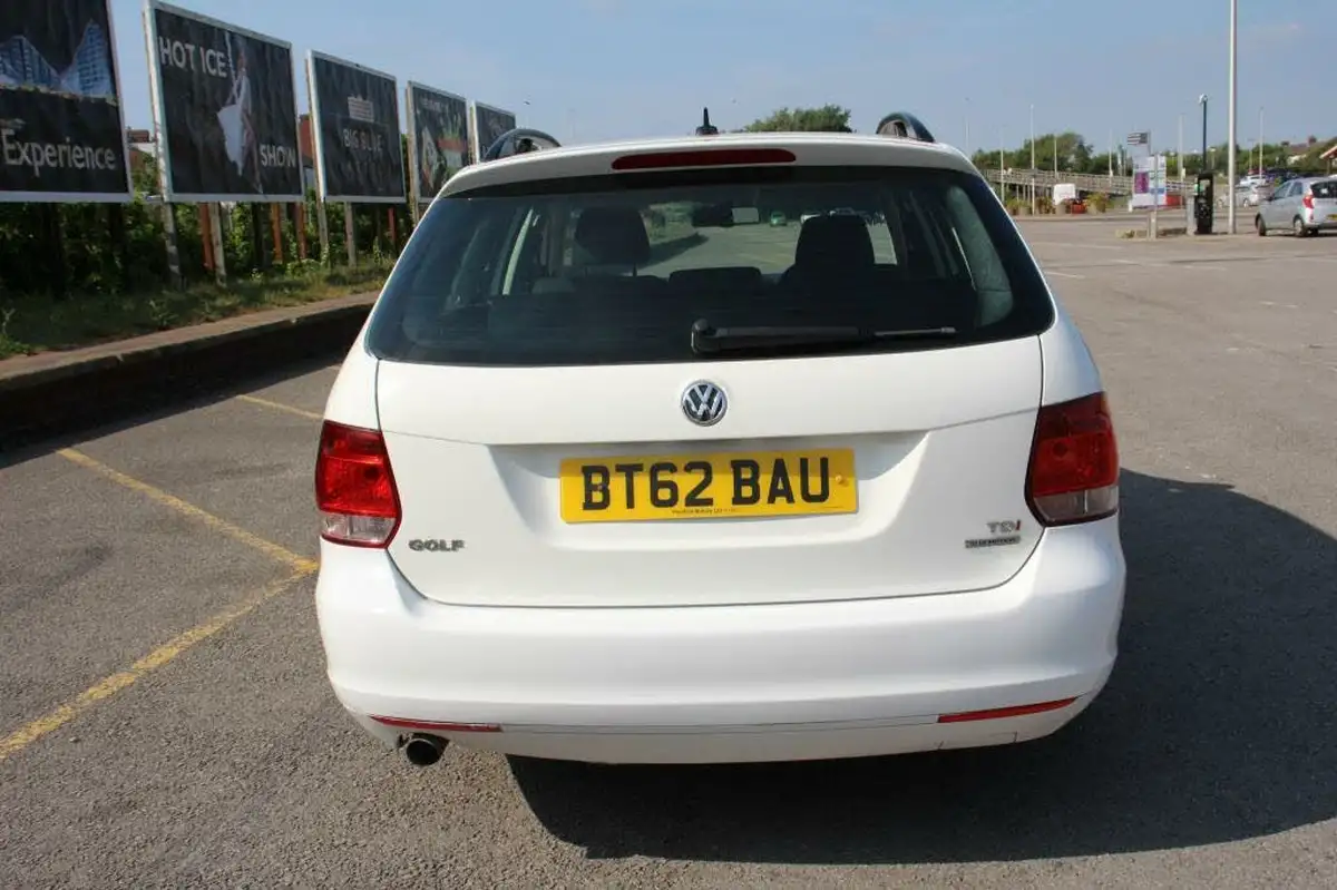2012-volkswagen-golf-16td-blue-motion-se-big-5