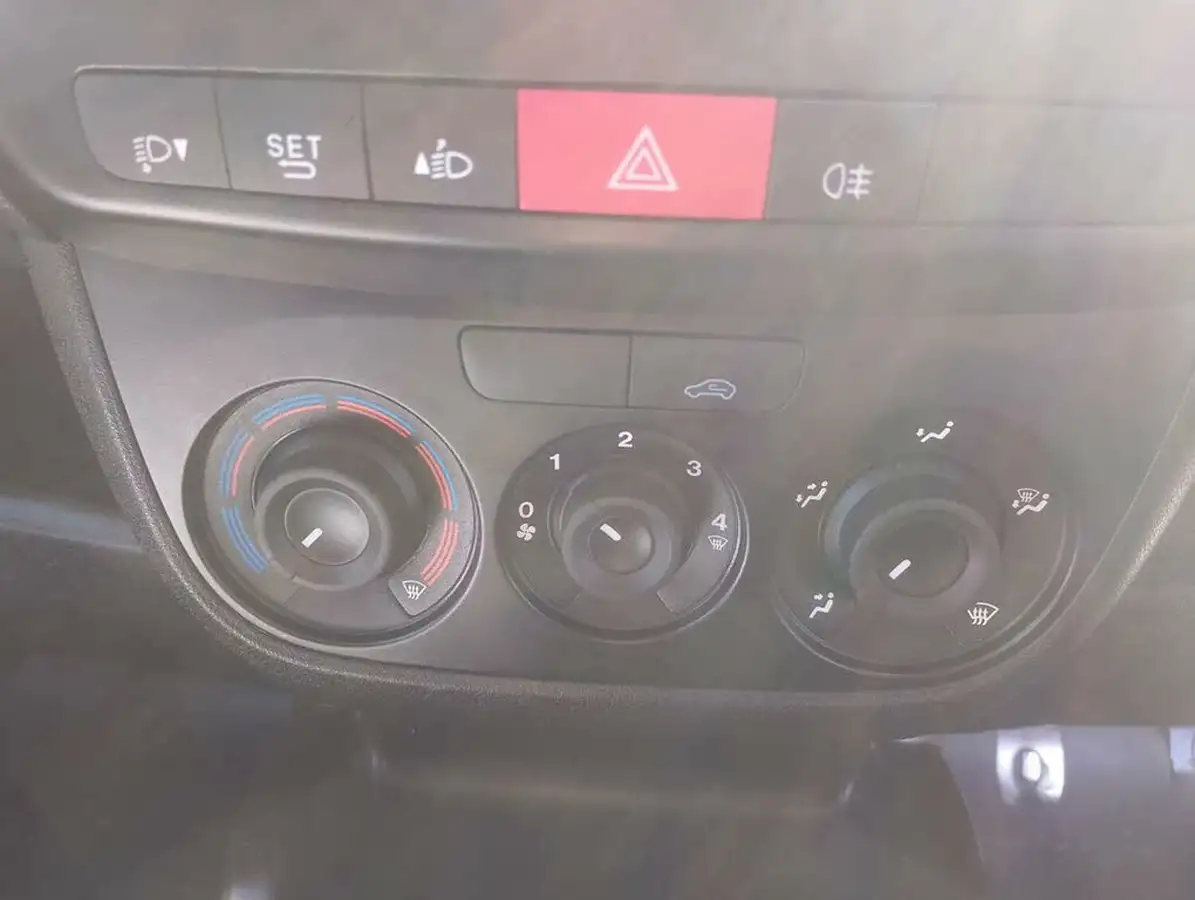 2021-fiat-doblo-cargo-13td-l2h1-maxi-panel-van-big-10
