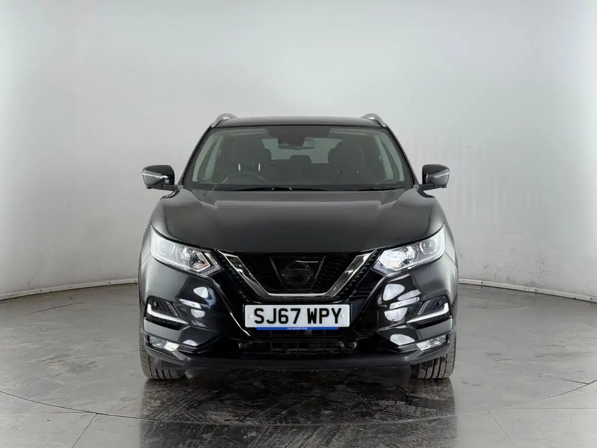 2017-nissan-qashqai-12-dig-t-n-connecta-glass-roof-pack-xtronic-cvt-big-6