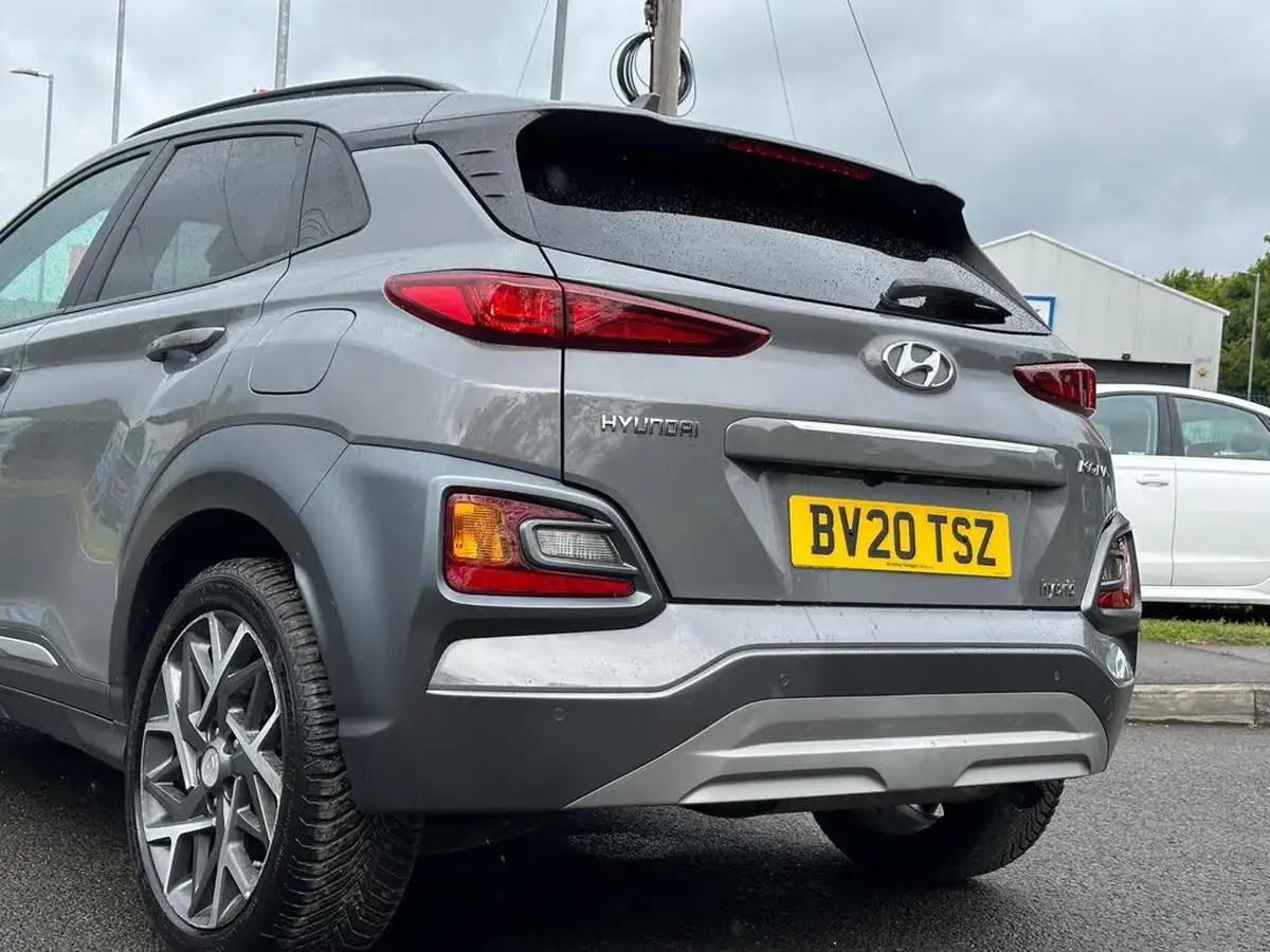 2020-hyundai-kona-16-gdi-premium-big-5