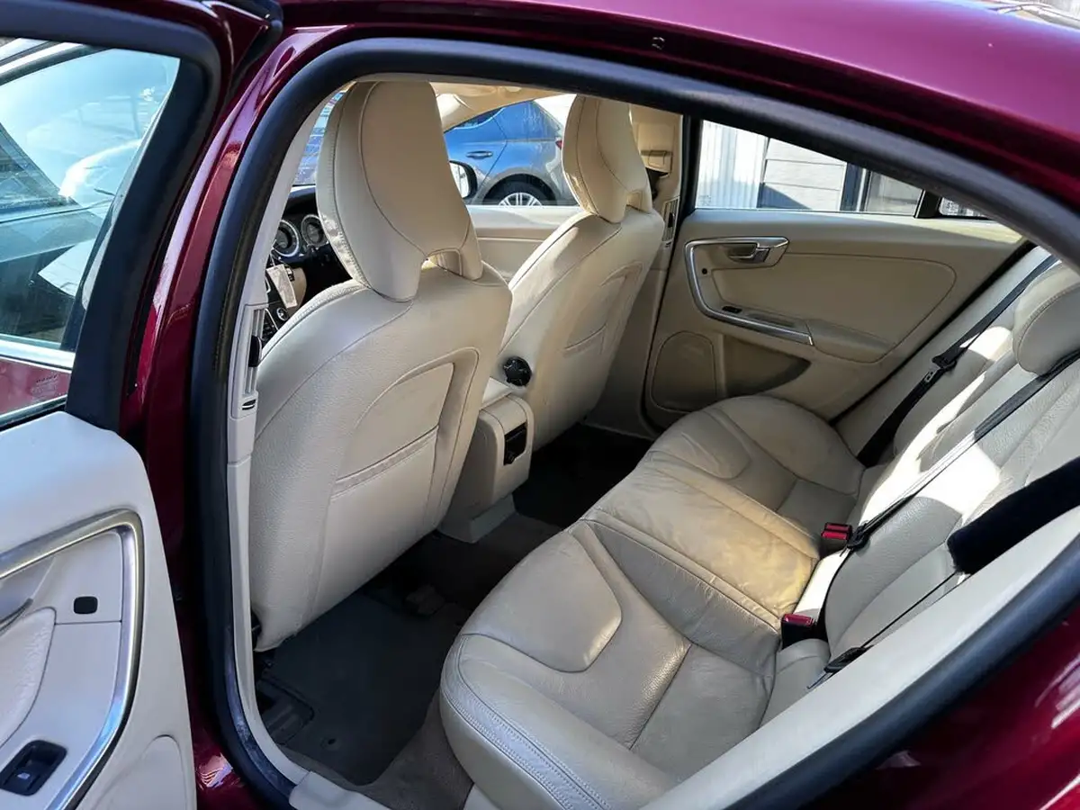 2010-volvo-s60-20td-d3-se-lux-161bhp-1984cc-geartronic-big-16