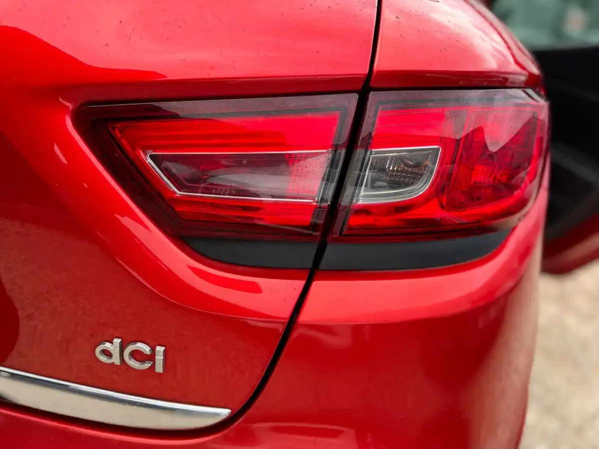 2013-renault-clio-15dci-dynamique-s-medianavss-big-43
