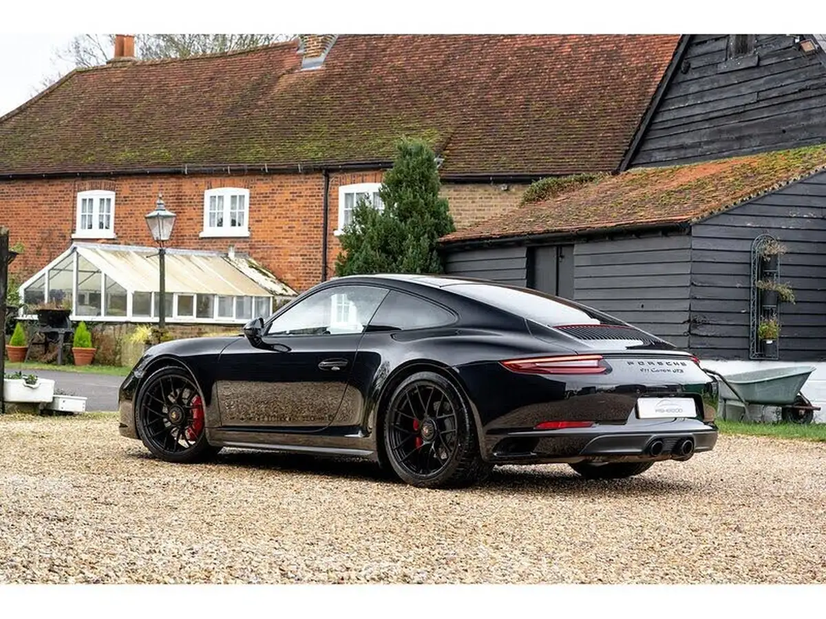 2018-porsche-911-30-carrera-gts-coupe-pdk-big-6