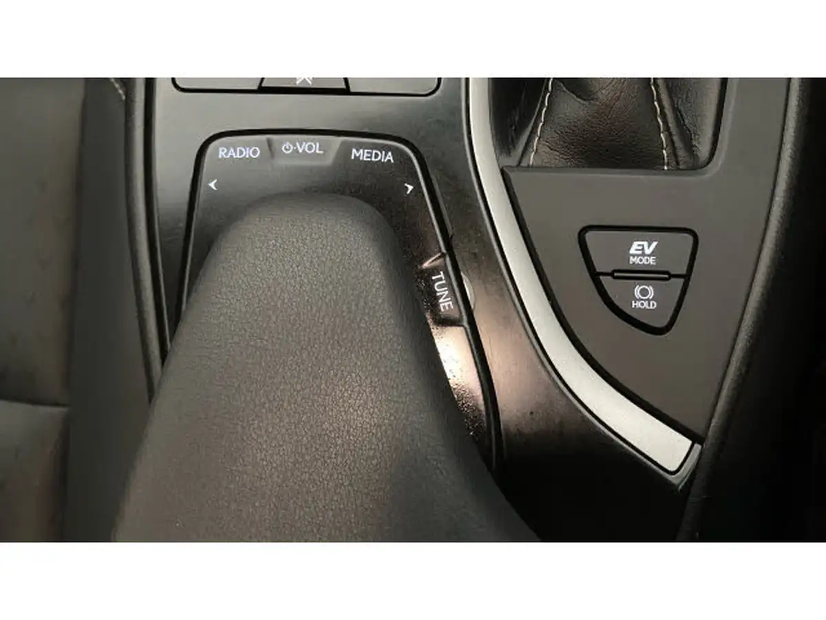 2021-lexus-ux-250h-20-ux-184bhp-without-navigation-big-28