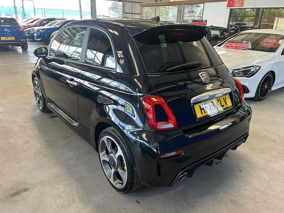 2018-abarth-595-14-tjet-big-4