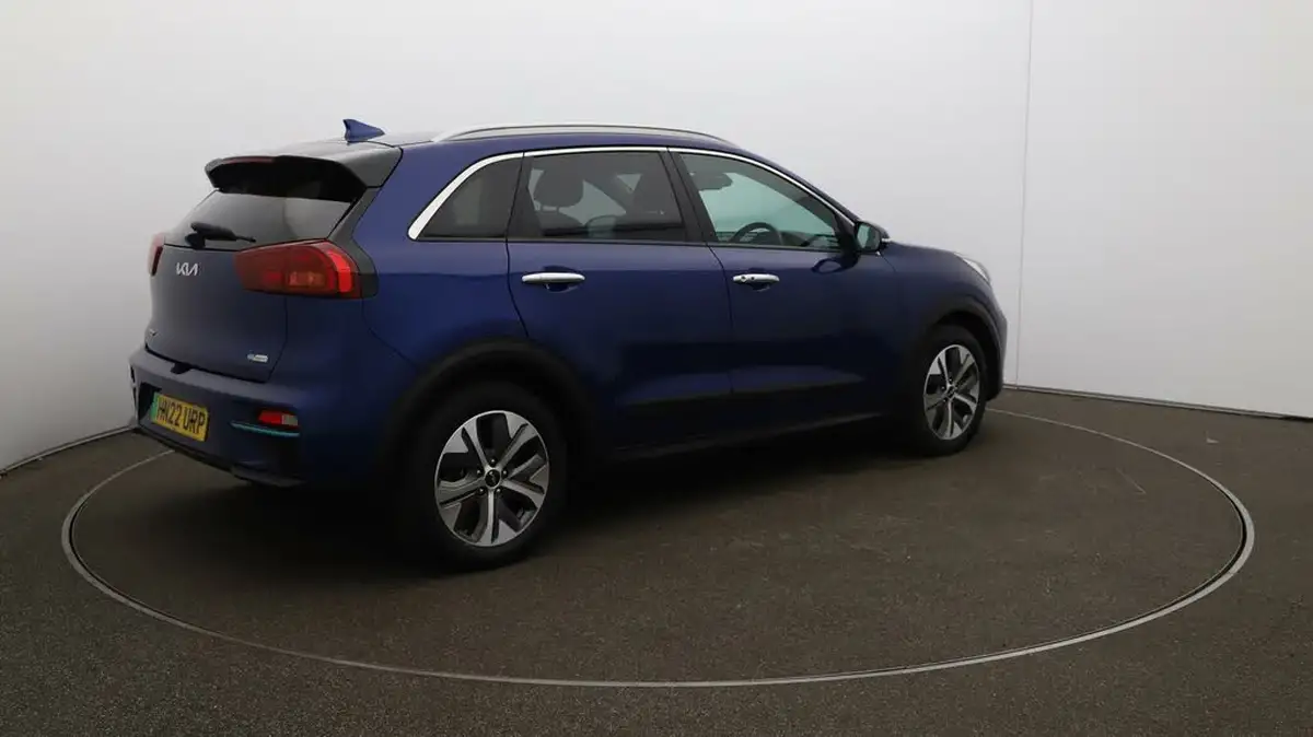 2022-kia-niro-ev-e-3-big-45