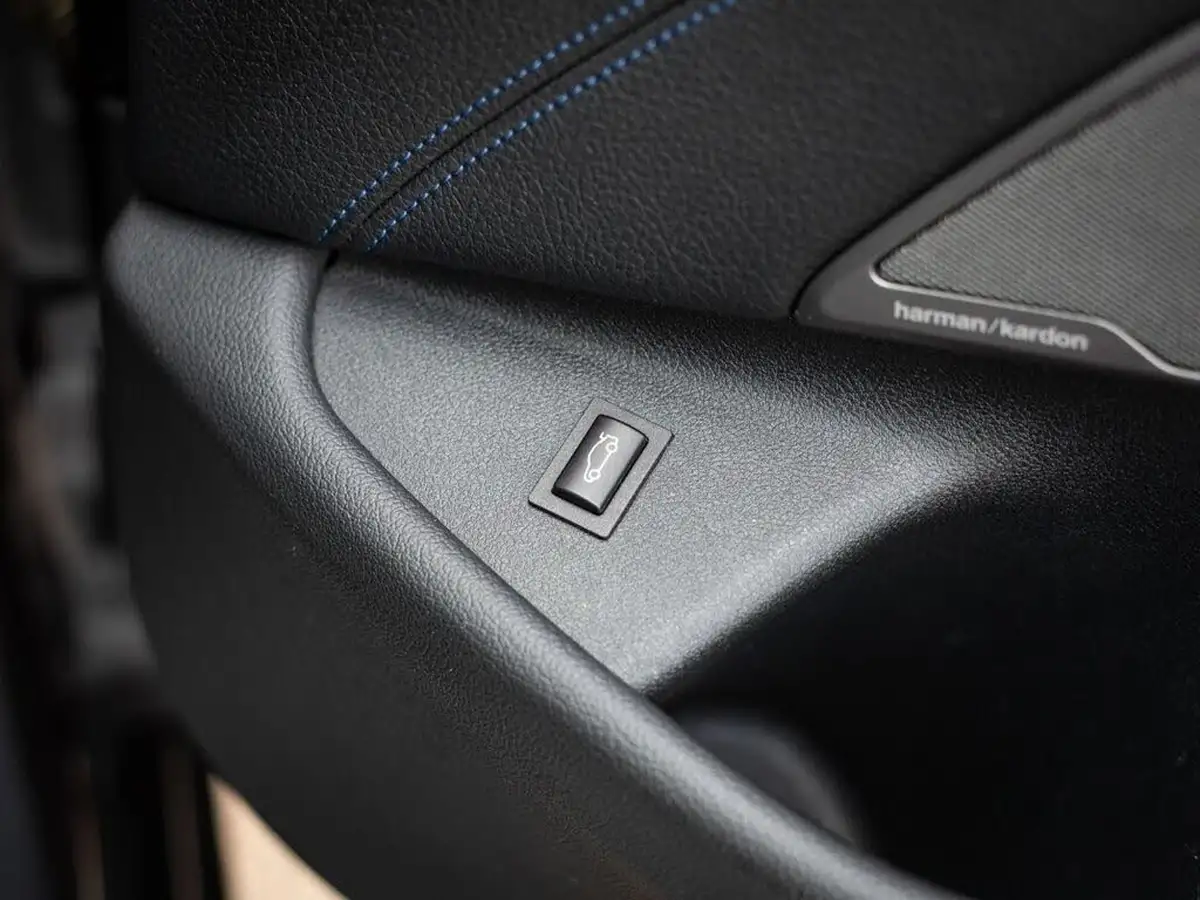 2019-bmw-5-series-30-540i-m-sport-plus-pack-saloon-4d-big-32