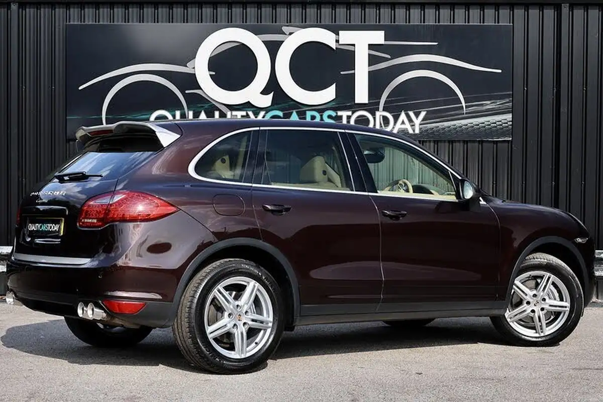 2014-porsche-cayenne-30td-platinum-edition-big-8