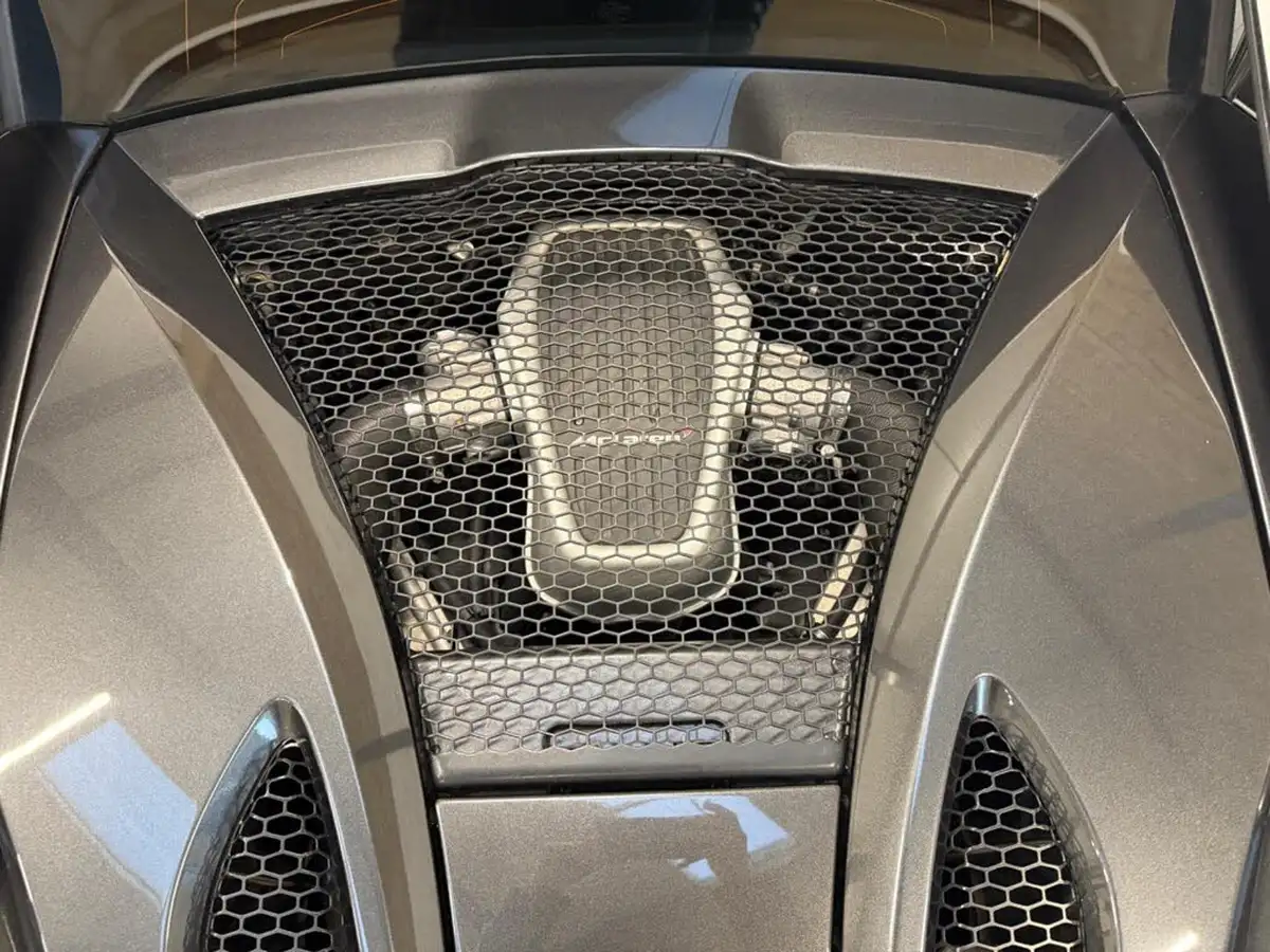 2020-mclaren-540c-38-big-23