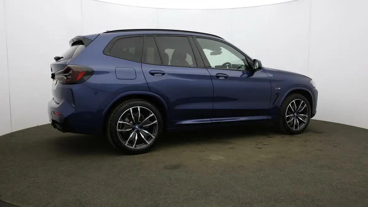 2021-bmw-x3-20-xdrive-30e-m-sport-big-60