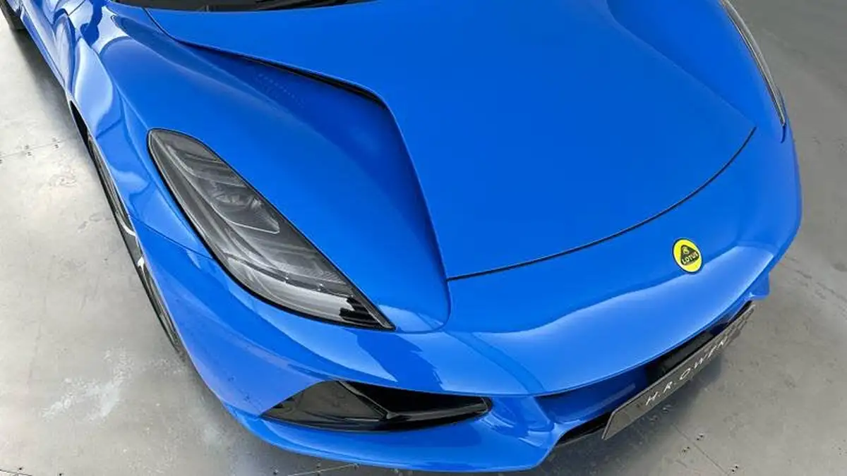 2023-lotus-emira-35-first-edition-v6-big-17