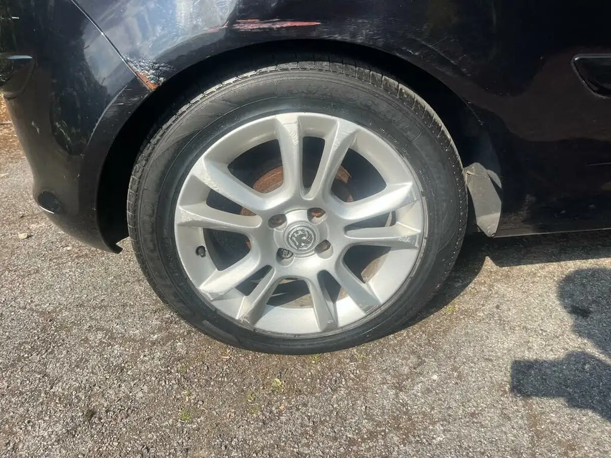 2008-vauxhall-corsa-12-sxi-3d-big-63